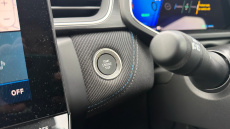 Renault Symbioz 1.6 E-Tech FHEV 145 Techno Esprit Alpine 5dr Auto Hybrid Estate